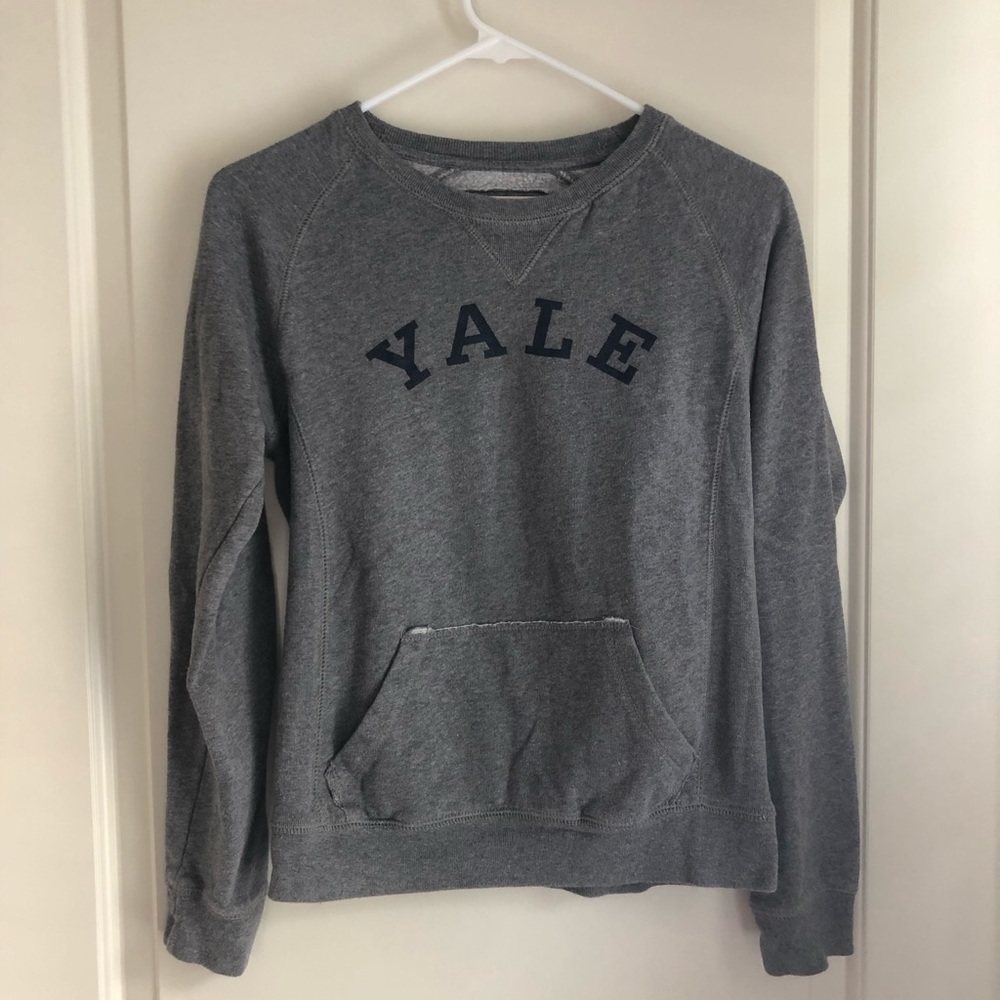 Vintage feel Yale Sweatshirt